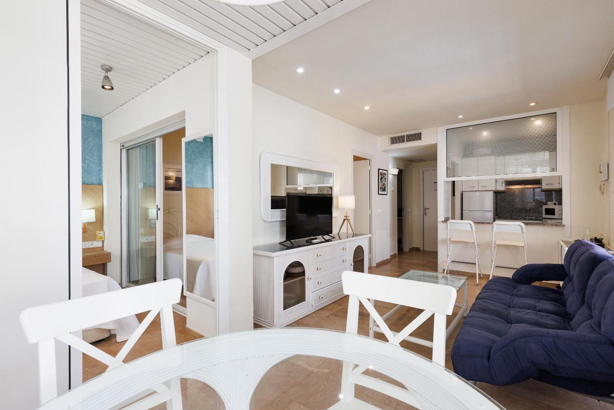 Uhc Center Apartments Salou Exterior photo